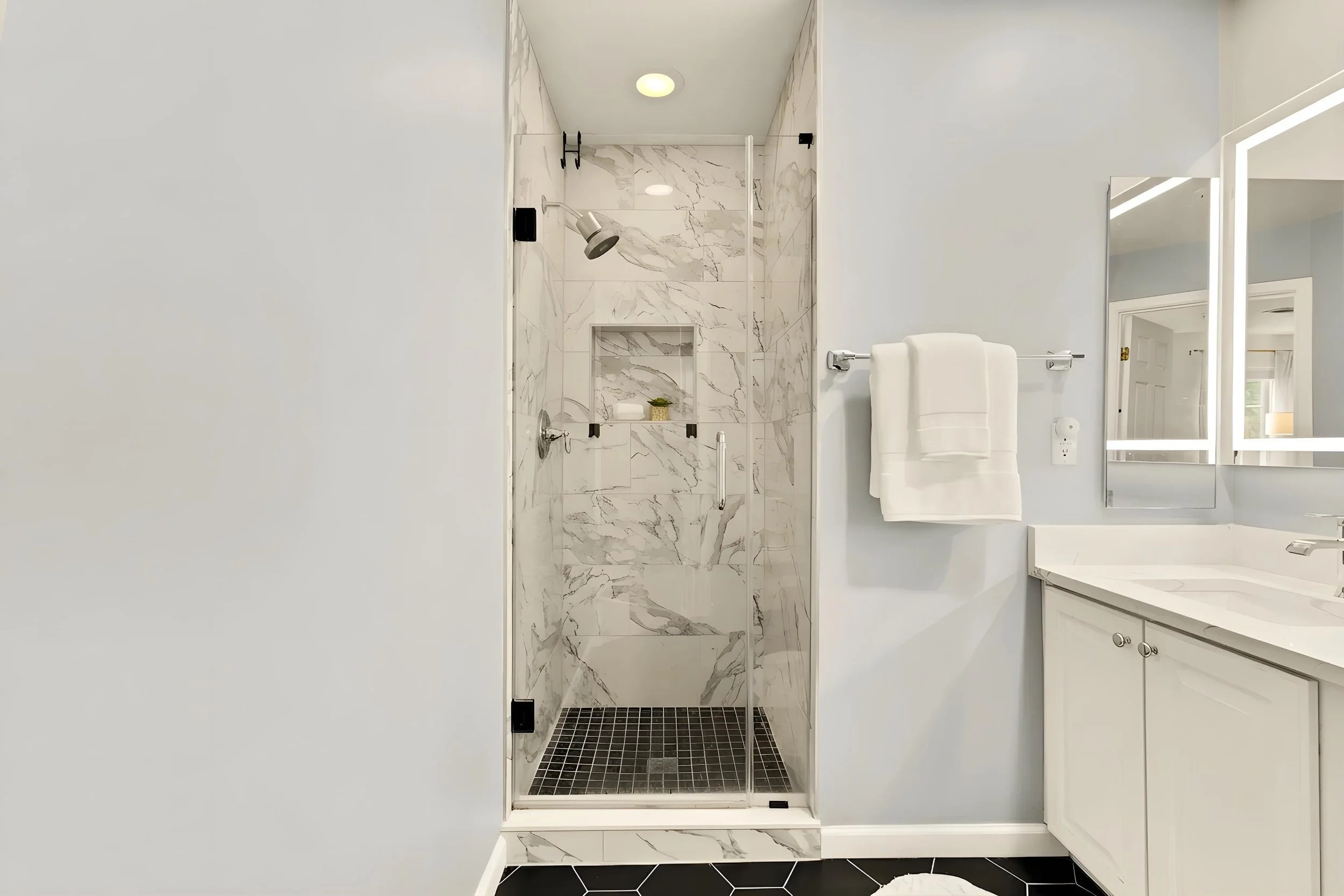 9151 Silvershadow Ct-0038.jpg