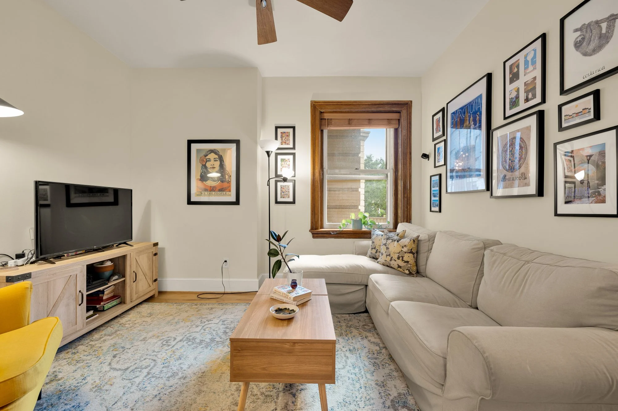 3060 16th St NW 102-0012.jpg