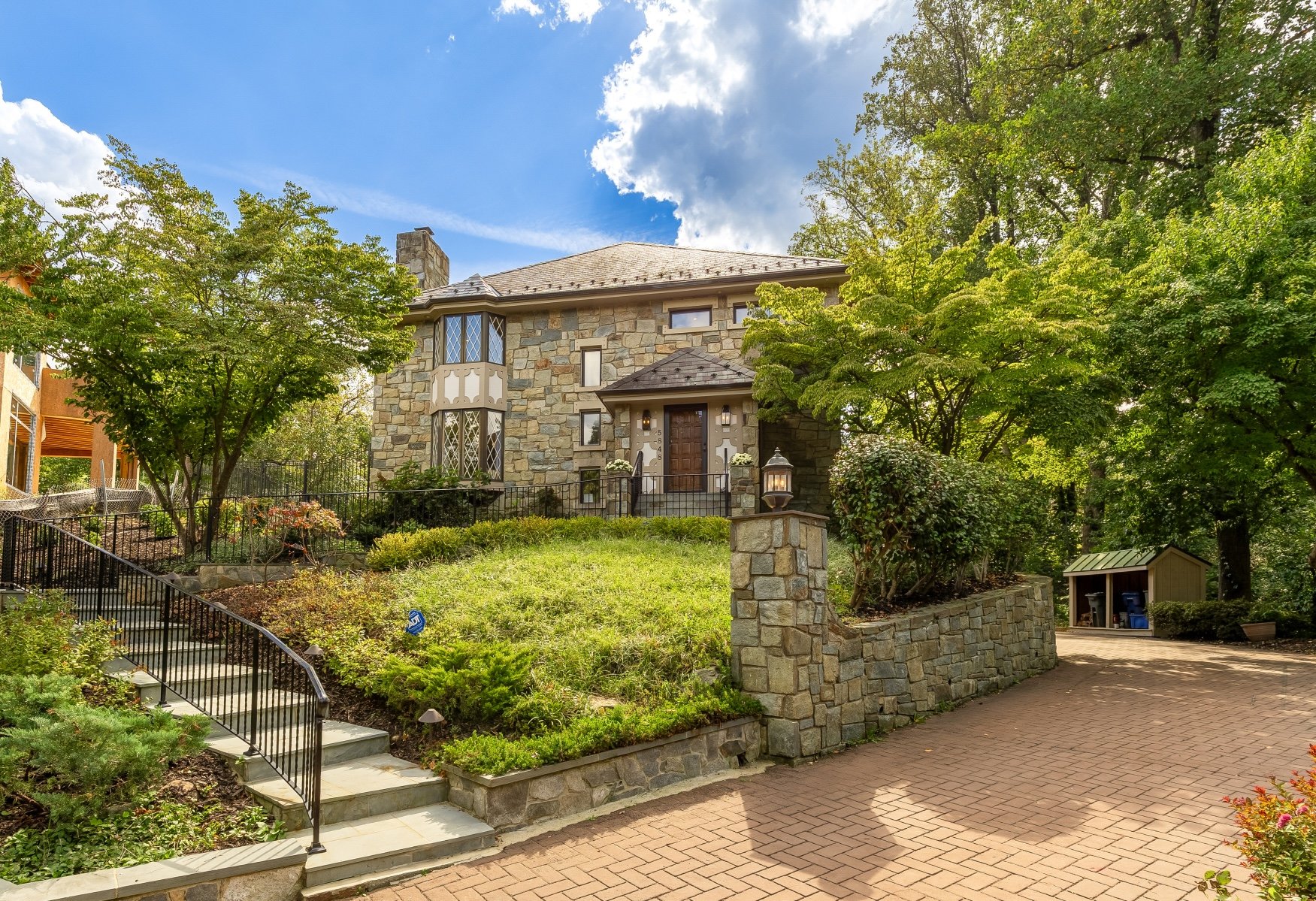 5848 Aspen Wood Ct-0002.jpg