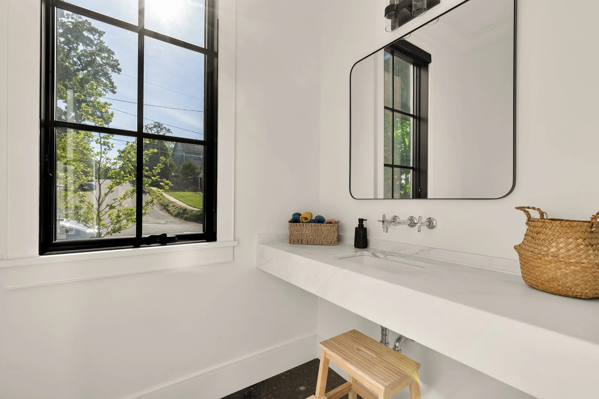 135 N Edgewood St-0013.jpg