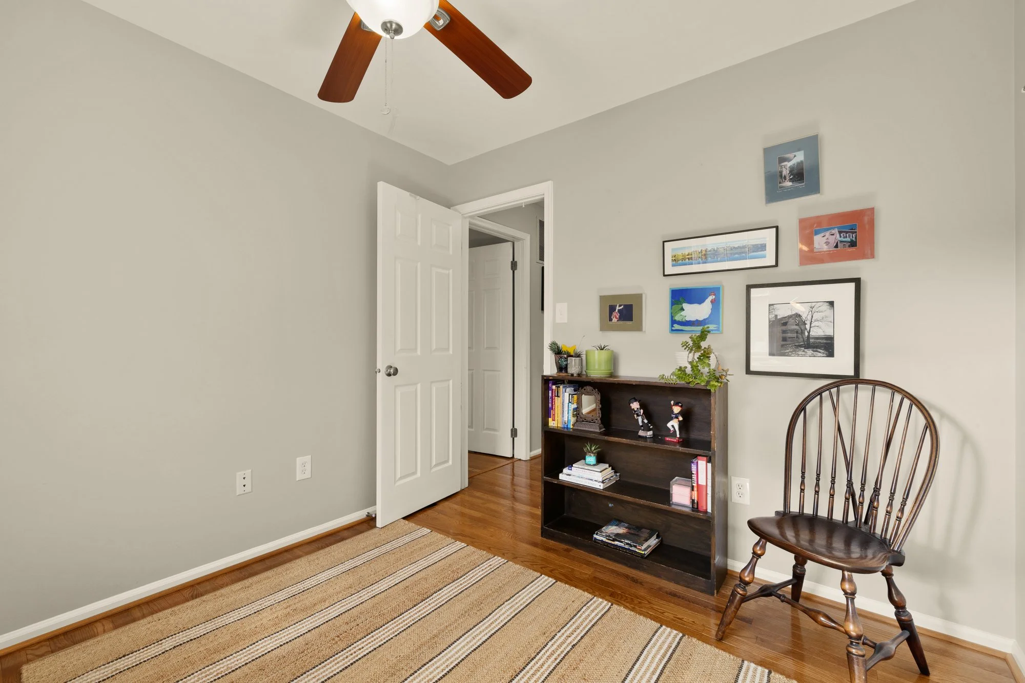 1601 Noyes Dr-0050.jpg