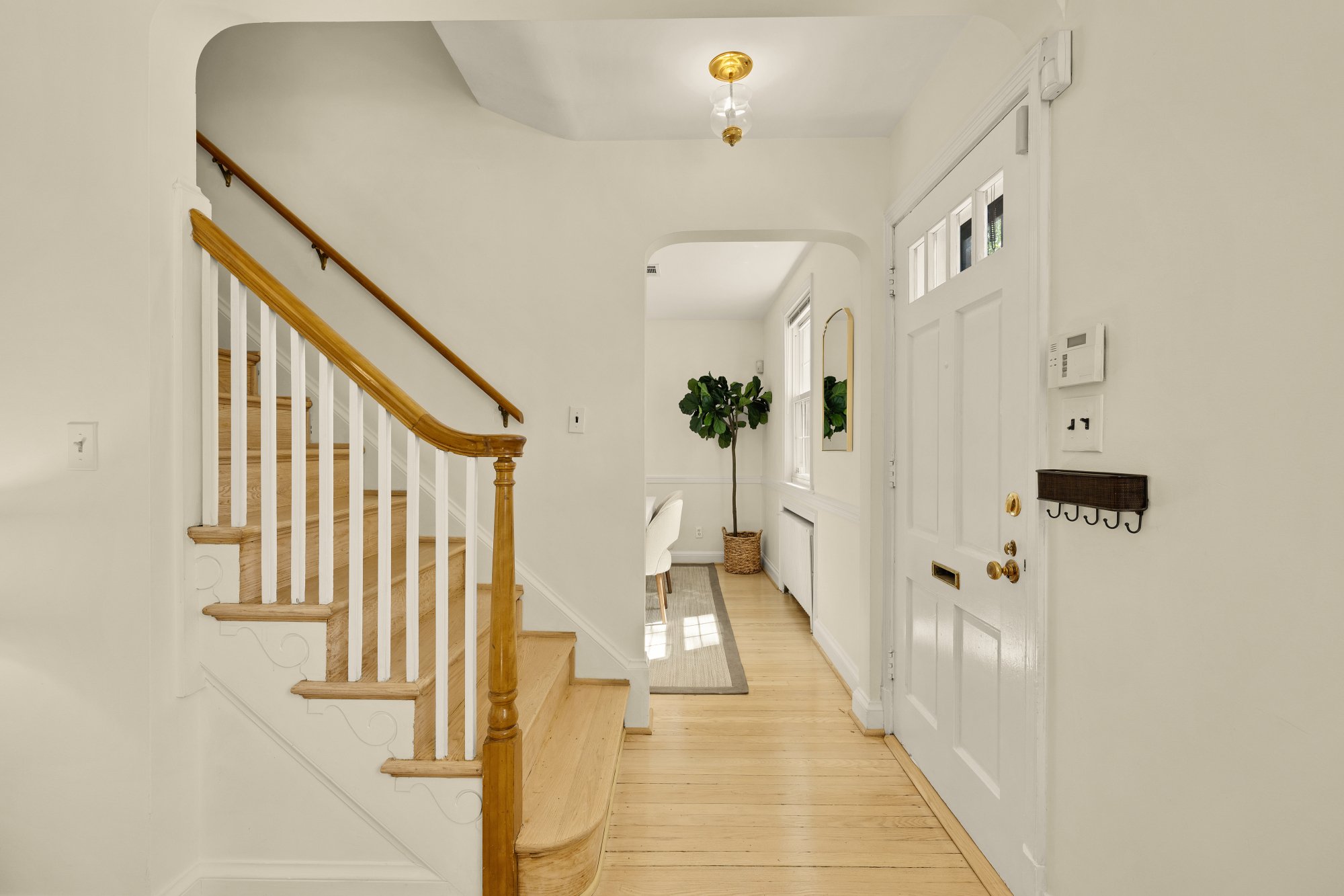 9409 Woodland Dr-0005.jpg