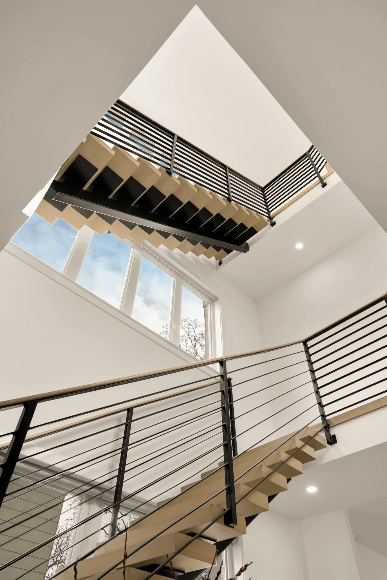 1210 Holly St NW-0008.jpg