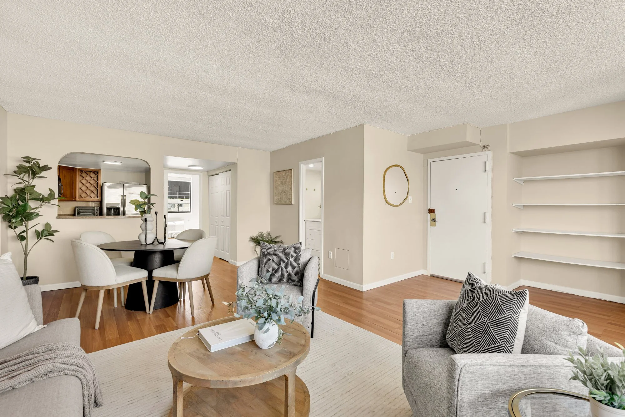 1325 18th St NW 1010-0006.jpg