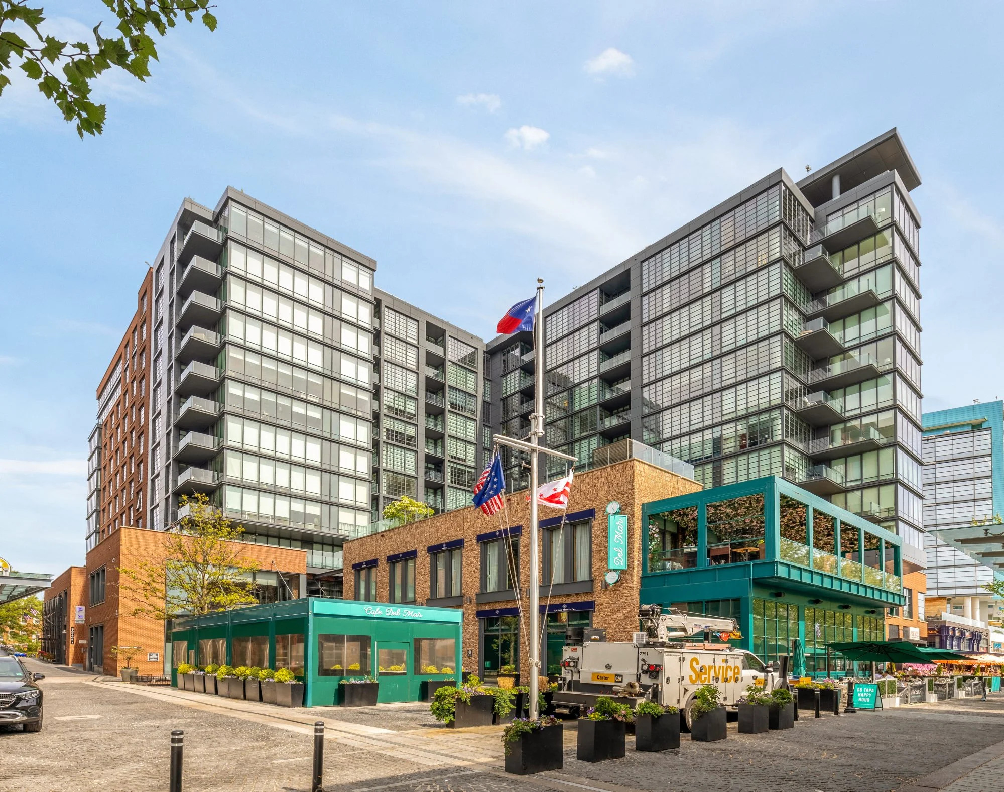 45 SUTTON SQUARE SW #906 WASHINGTON, DC