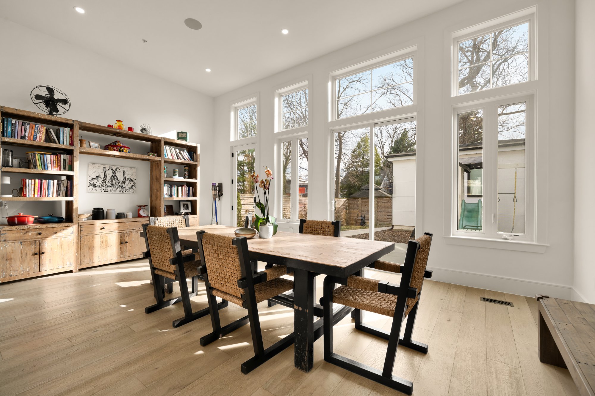 1210 Holly St NW-0028.jpg