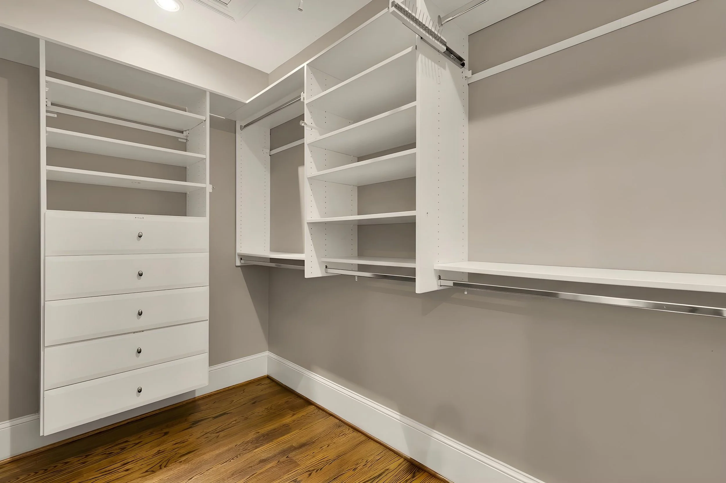 8819 Chalon Dr-0086.jpg