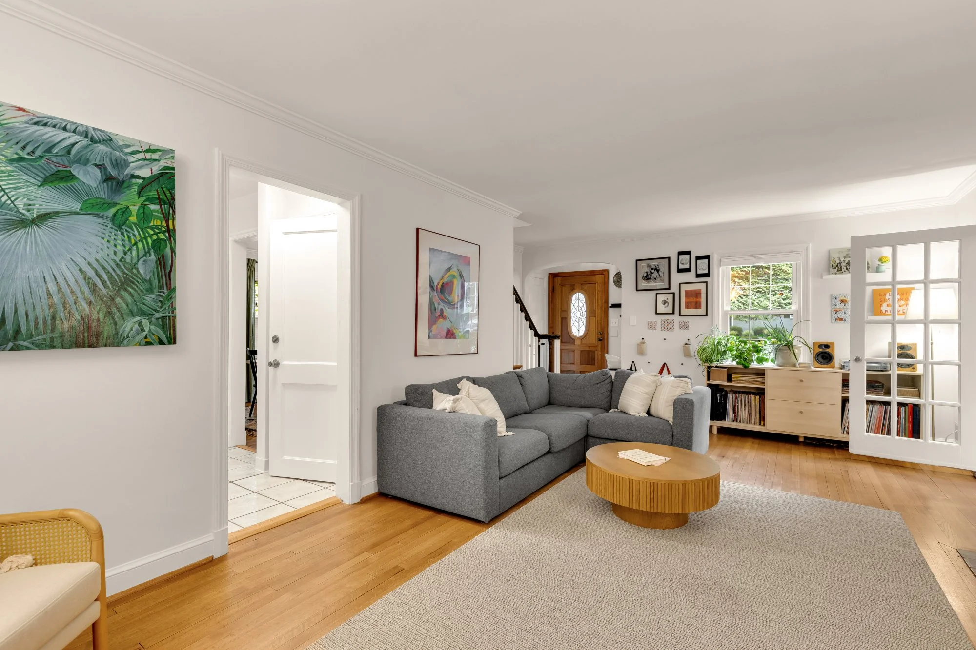 8406 Hartford Ave-0017.jpg