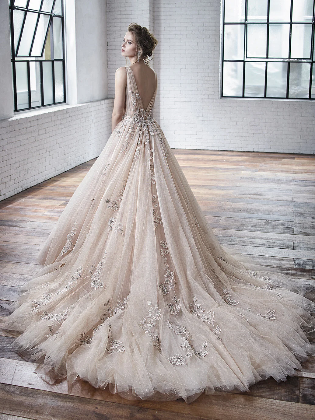 BM_Bride_2019_Pro_Cheryl_Bac_Web.jpg