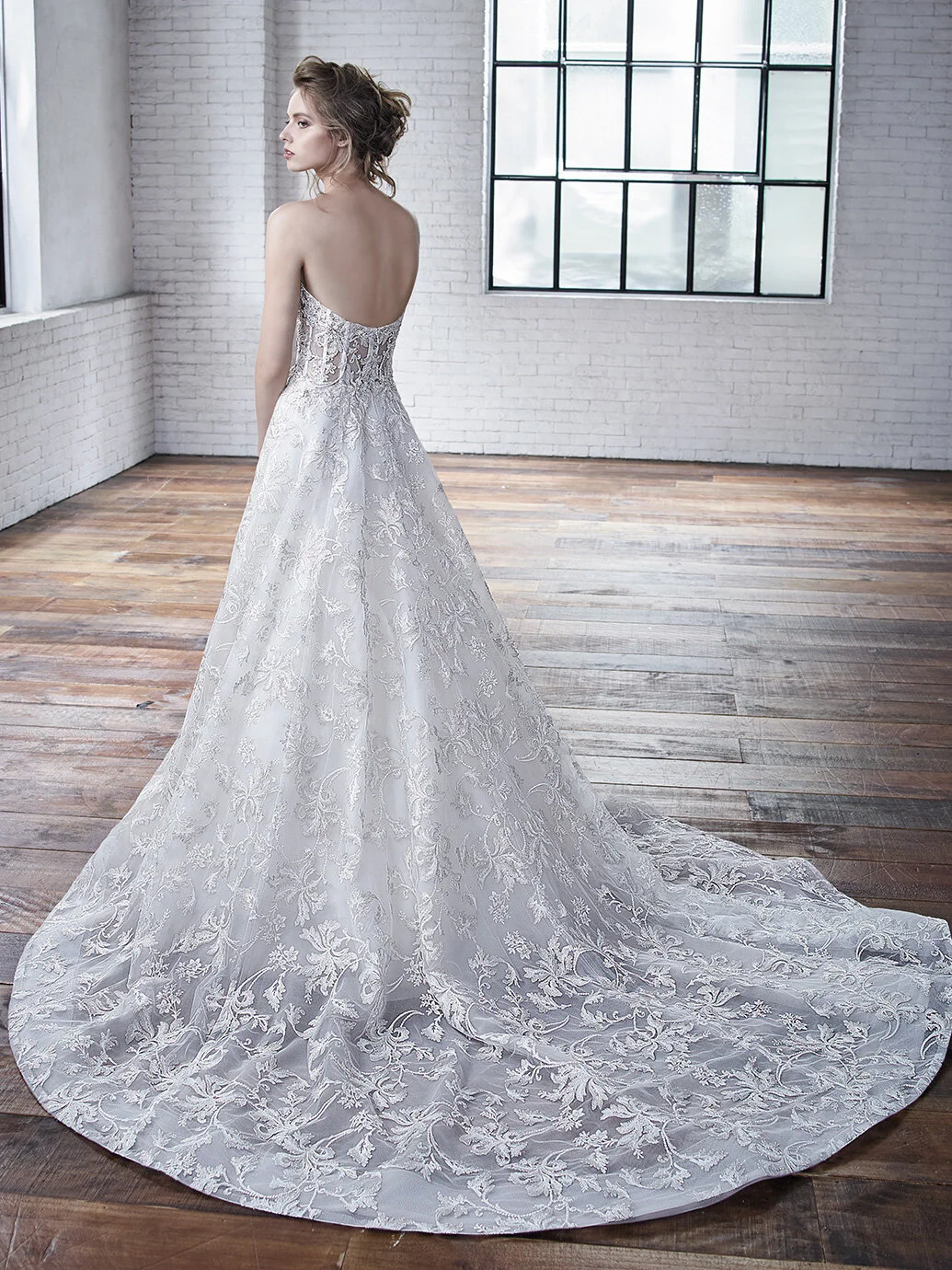 BM_Bride_2019_Pro_Charlene_Bac_Web.jpg