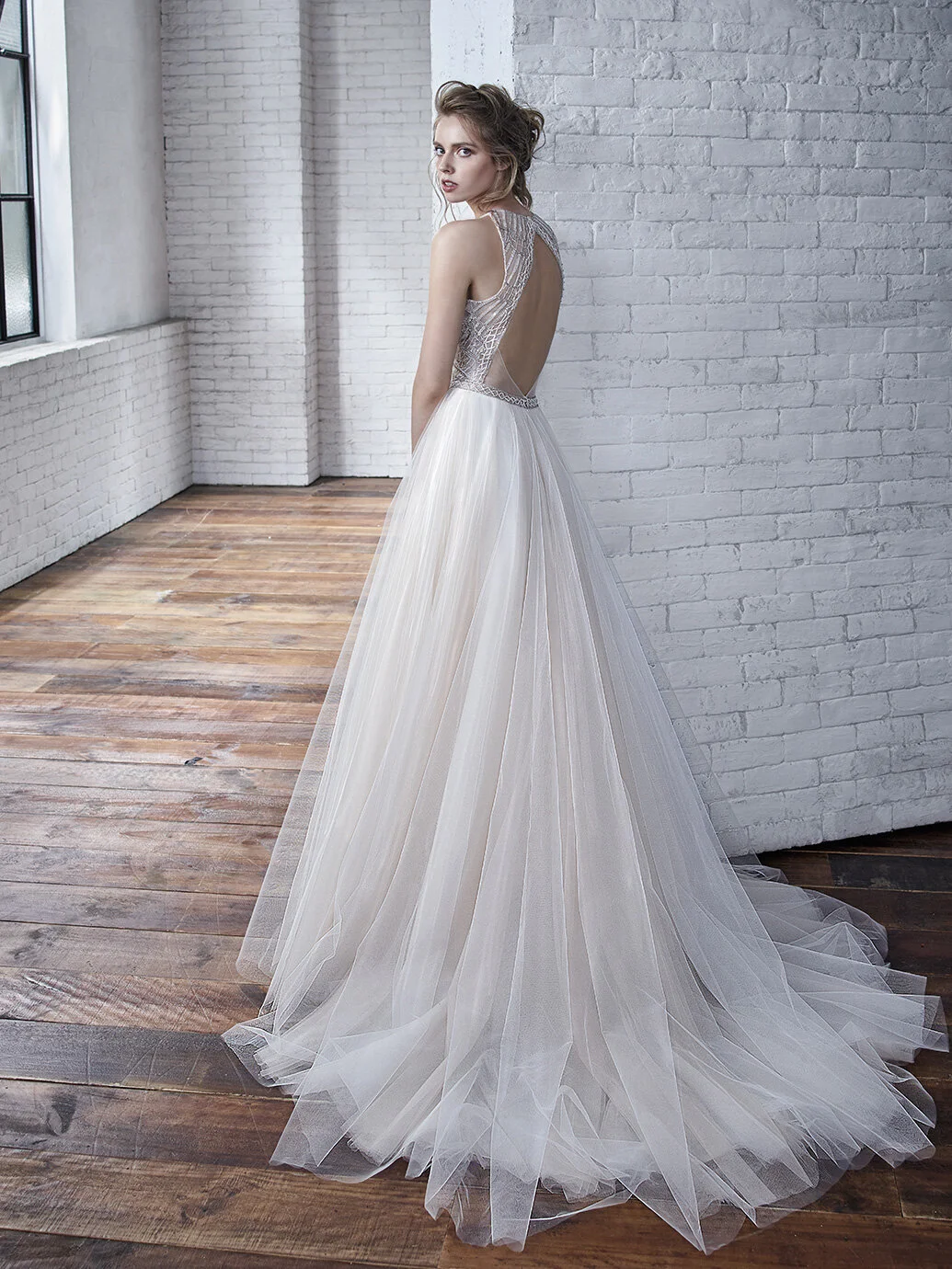 BM_Bride_2019_Pro_Caprice_Bac_Web.jpg