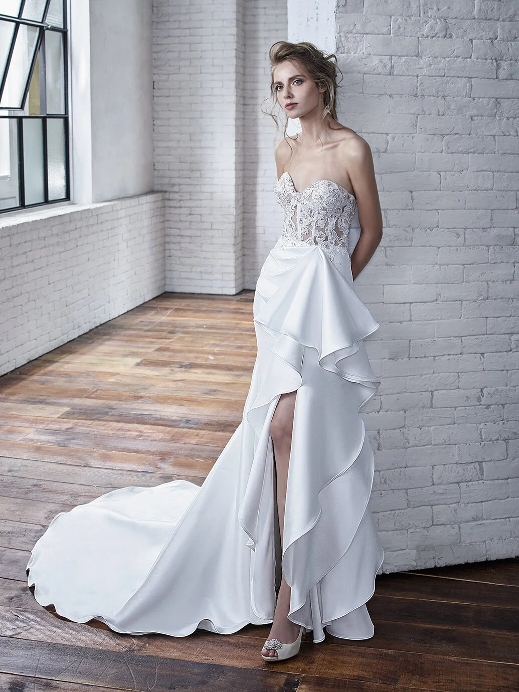 BM_Bride_2019_Pro_Carmela_Fro_Web.jpg