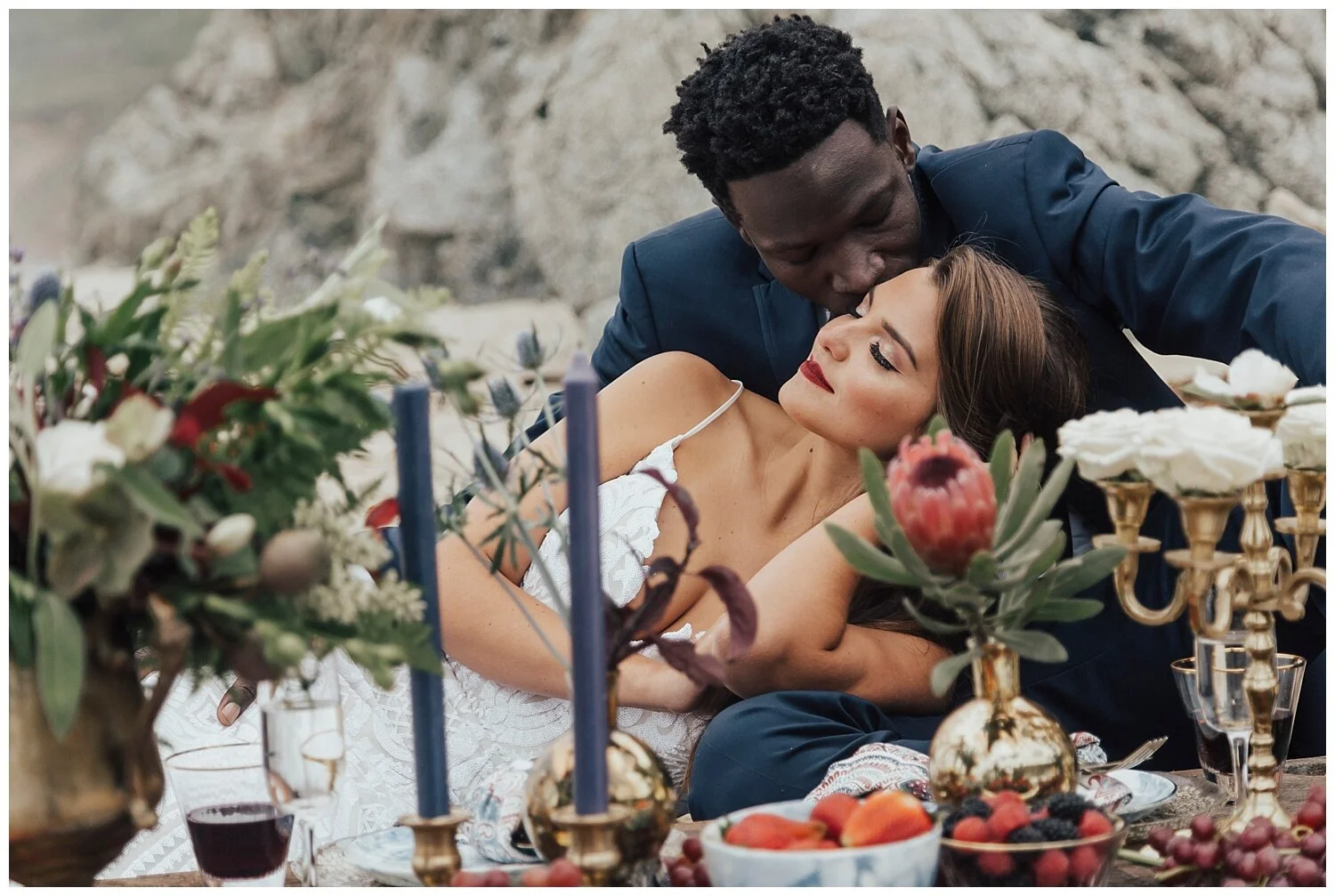 Americana-fourth-of-july-inspired-elopement-table-setting.jpg