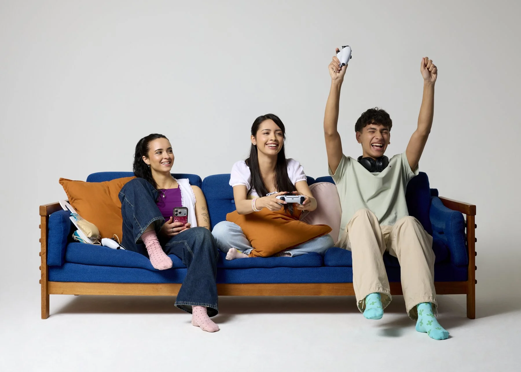 SofaSpec_2603_gamingTeen_Commercial_Photographer.jpg
