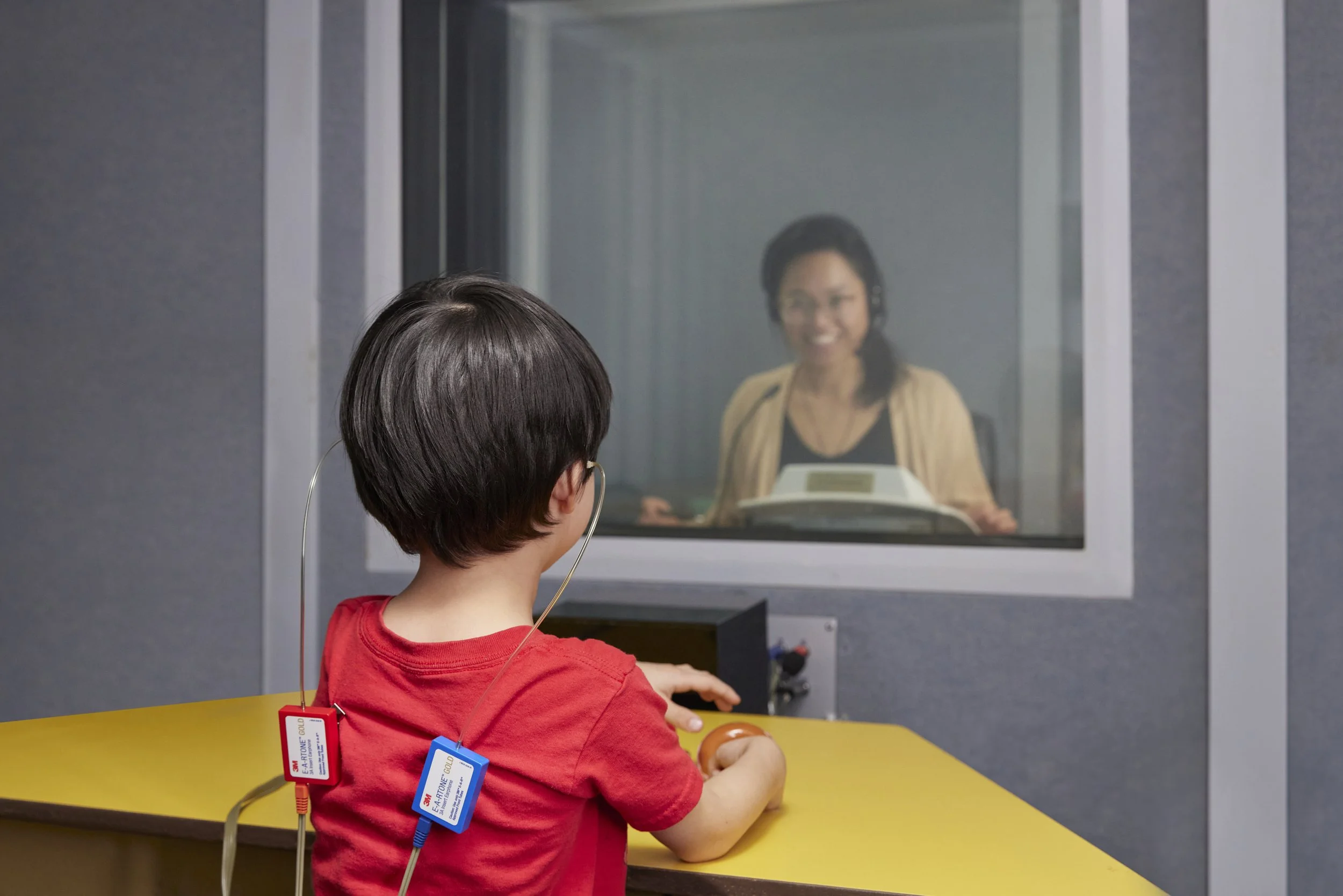 ChildrensHearingSpeechCentre_DeafKids_Photographer_0290.jpg