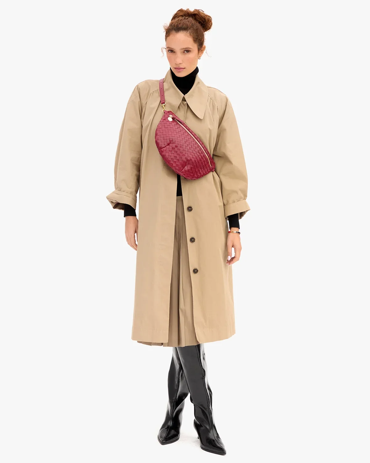 Grande-Fanny-Medium-Woven-Diagonal---CVH1000949-GARNT---Laura_1.webp