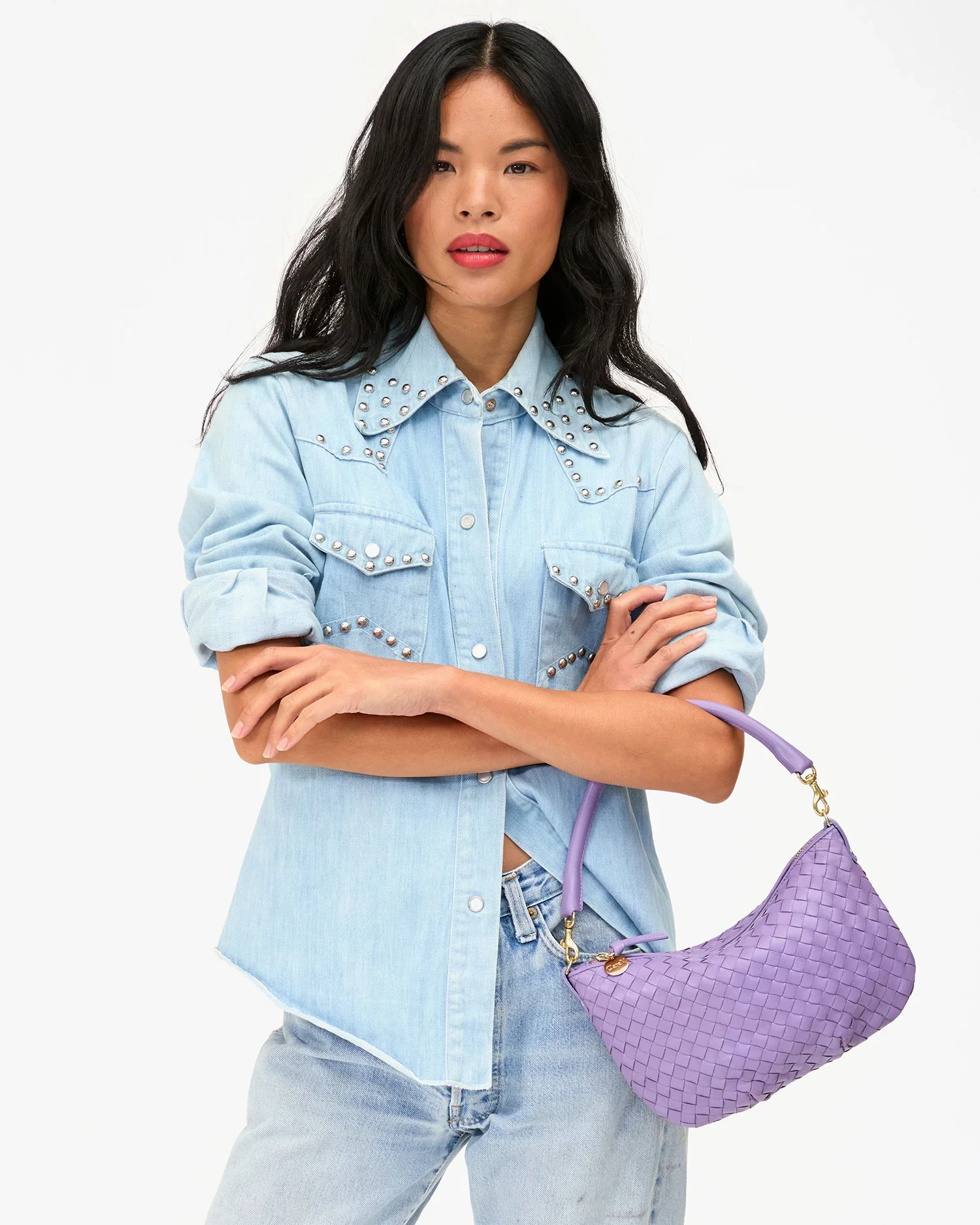 Petit-Moyen-Messenger-Medium-Woven-Diagonal---CVH1000648-JACAR---Sandra_1.webp