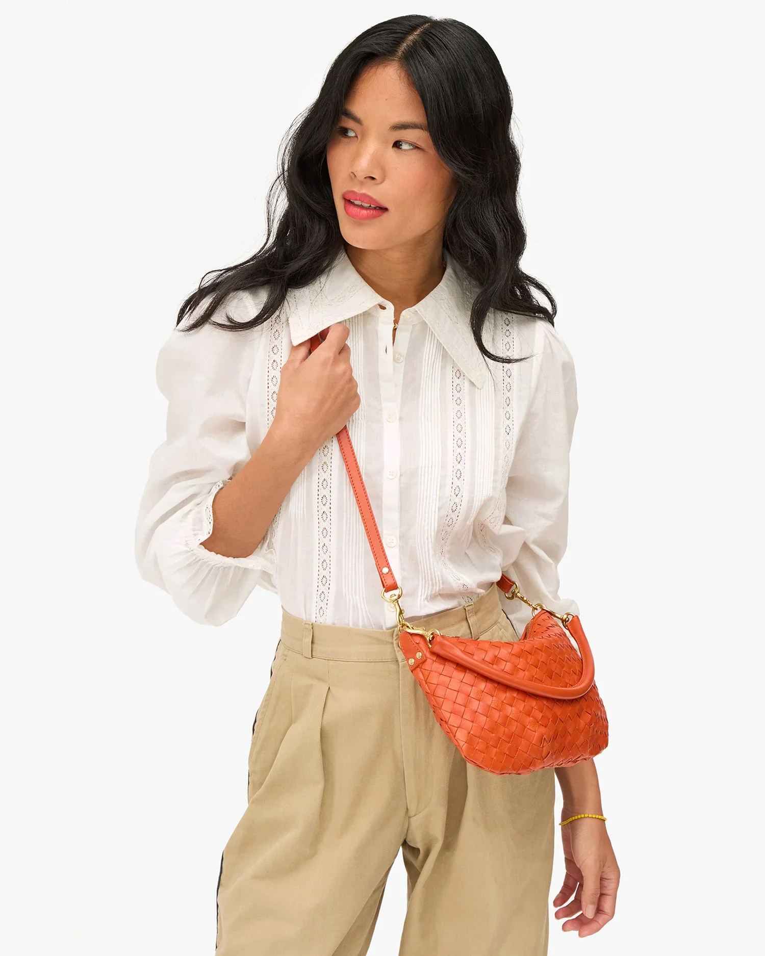 Petit-Moyen-Messenger-Medium-Woven-Diagonal---CVH1000644-SALTO---Sandra_1_2c0ad3ff-62ee-47bc-a083-770deee91d3e.webp