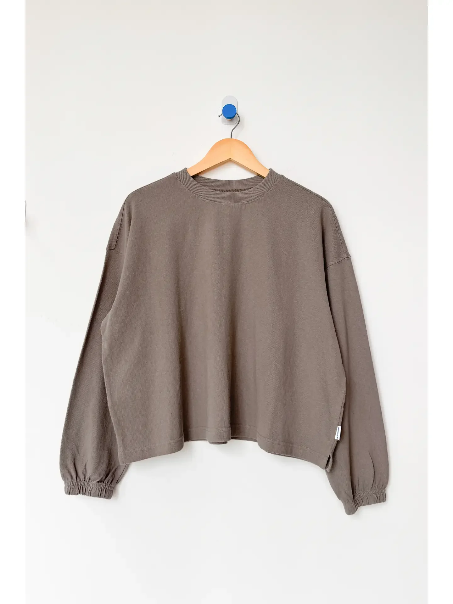 Le Bon Shoppe Naturelle Tee in Mushroom