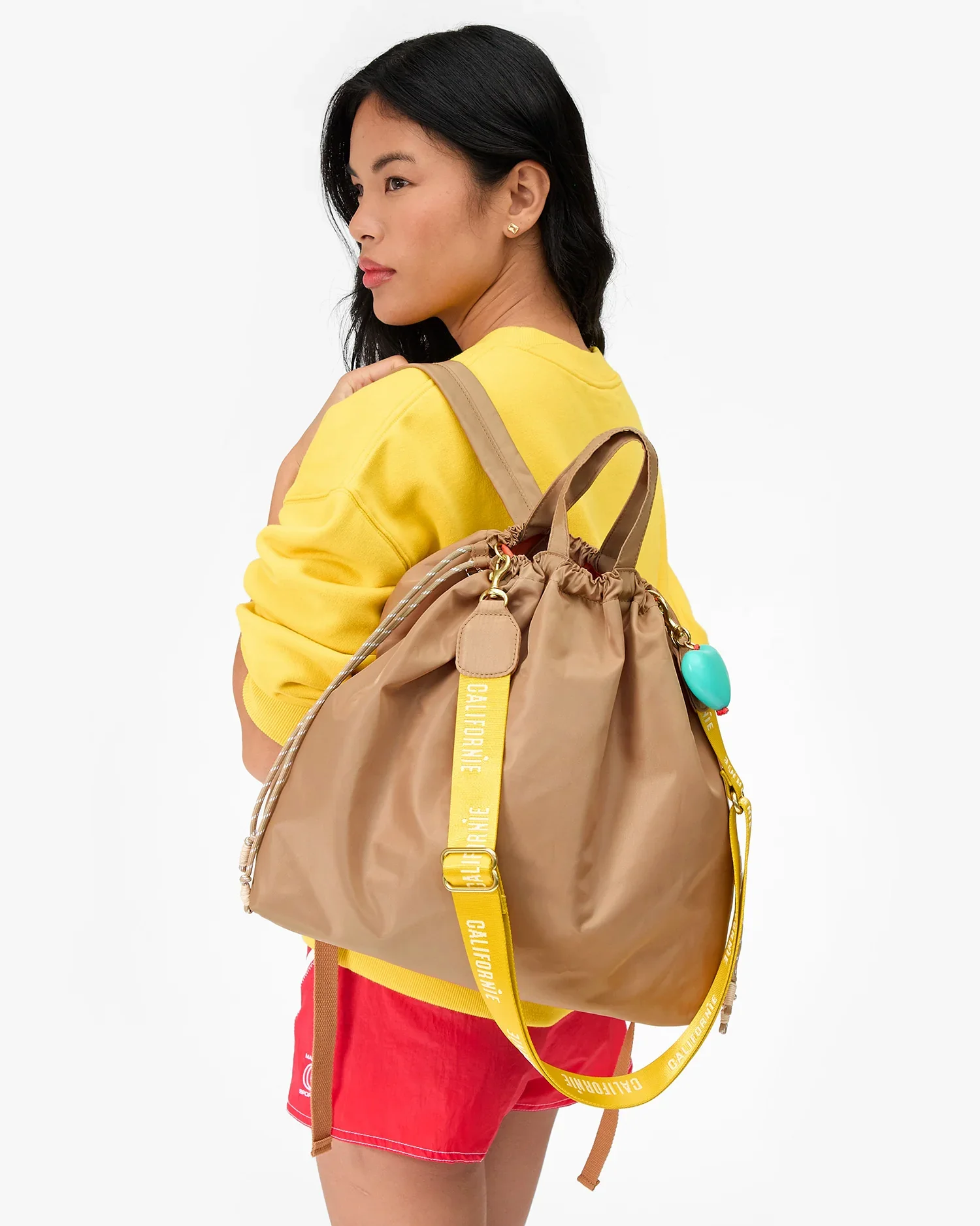 Sac-Tout-Back-Pack-Recycled-Nylon-Twill---CVH1000748-LATTE---Sandra_2_a07d9ceb-0bb1-4bdc-92f4-5e2a3214b05f.webp
