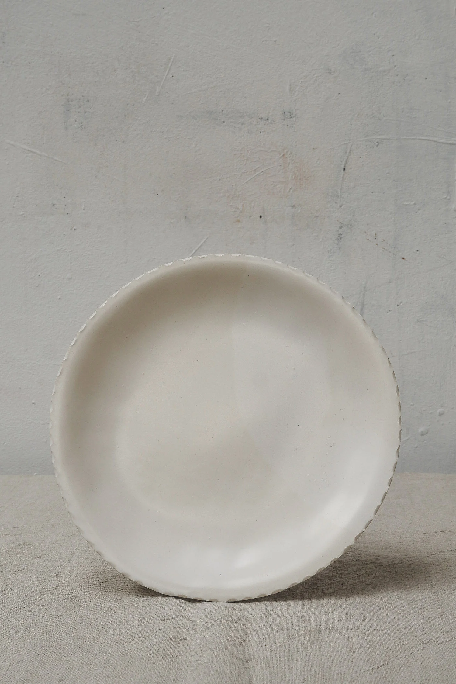 6 assiettes cannelées blanc