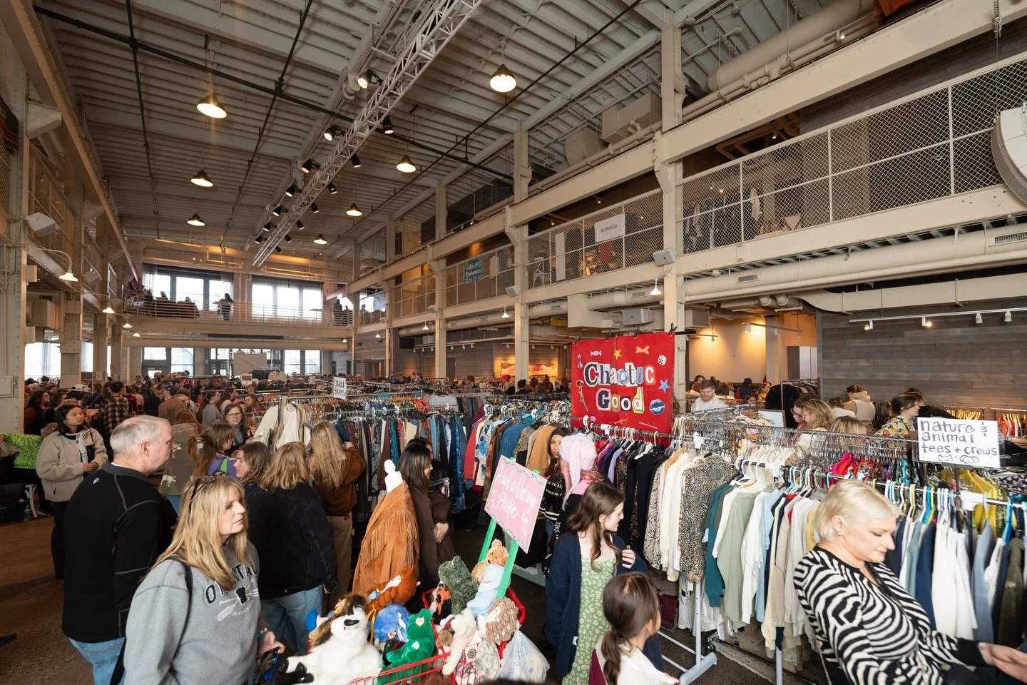 &hearts;️Small businesses don&rsquo;t survive without community and community doesn&rsquo;t exist without you.

Traders, register now for our upcoming @machineshopmpls 🗓️dates: February 1, March 1, March 29 &amp; April 26. Link in bio.

#shopvintage
