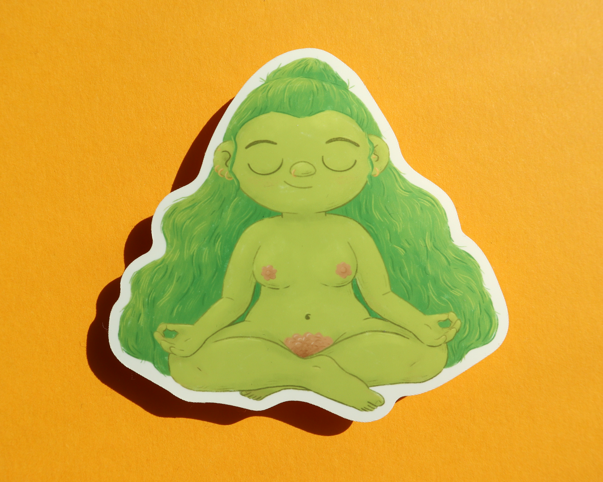 Grüne Frau in Yoga Pose als Sticker, Natur-Frau