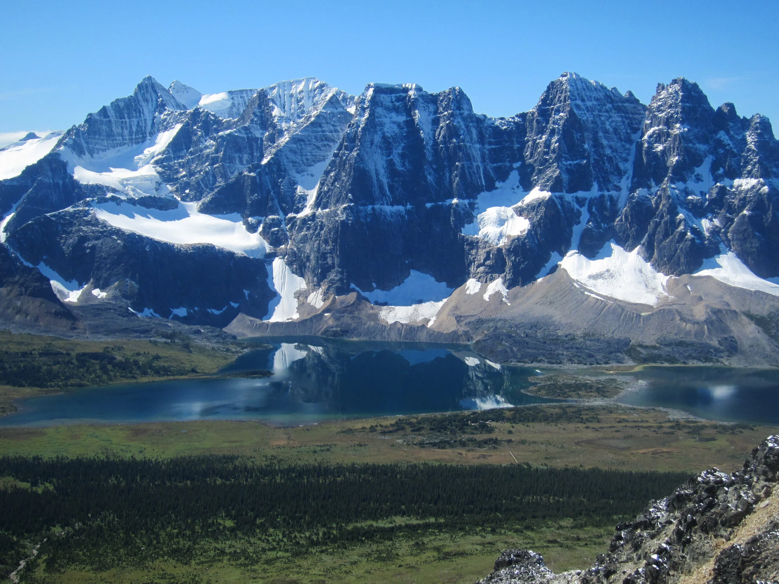Amethyst lake and the Ramparts, Tonquin Valley, Jasper National Park. 