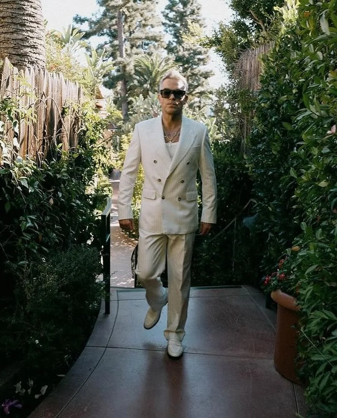  Robbie Williams attending the Governors Awards