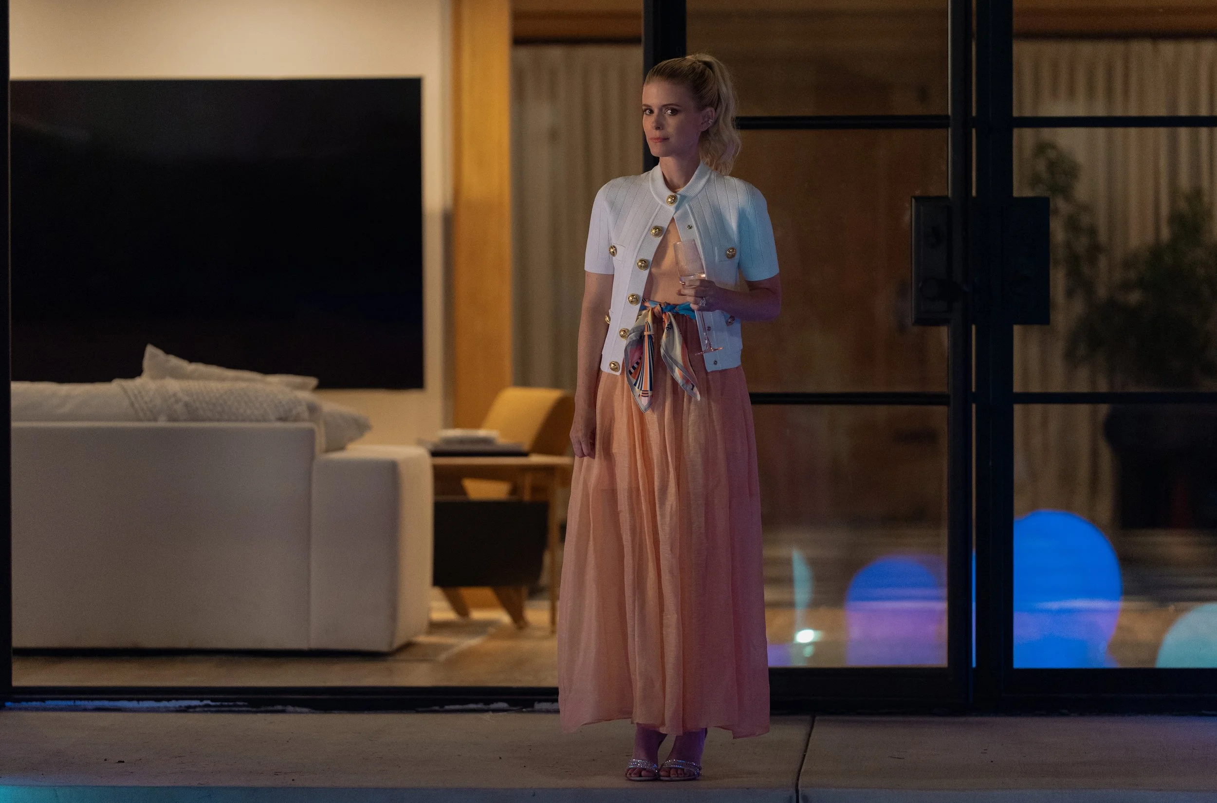 Imperfect Women (Personal Makeup Artist to Kate Mara)