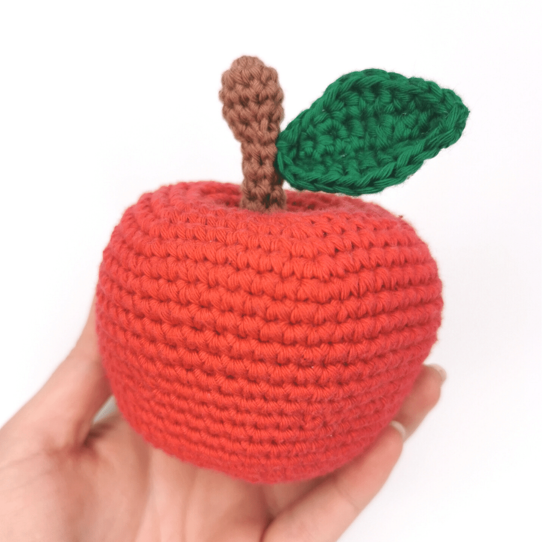 Free Apple Crochet Pattern: Appetising Apple — Cilla Crochets