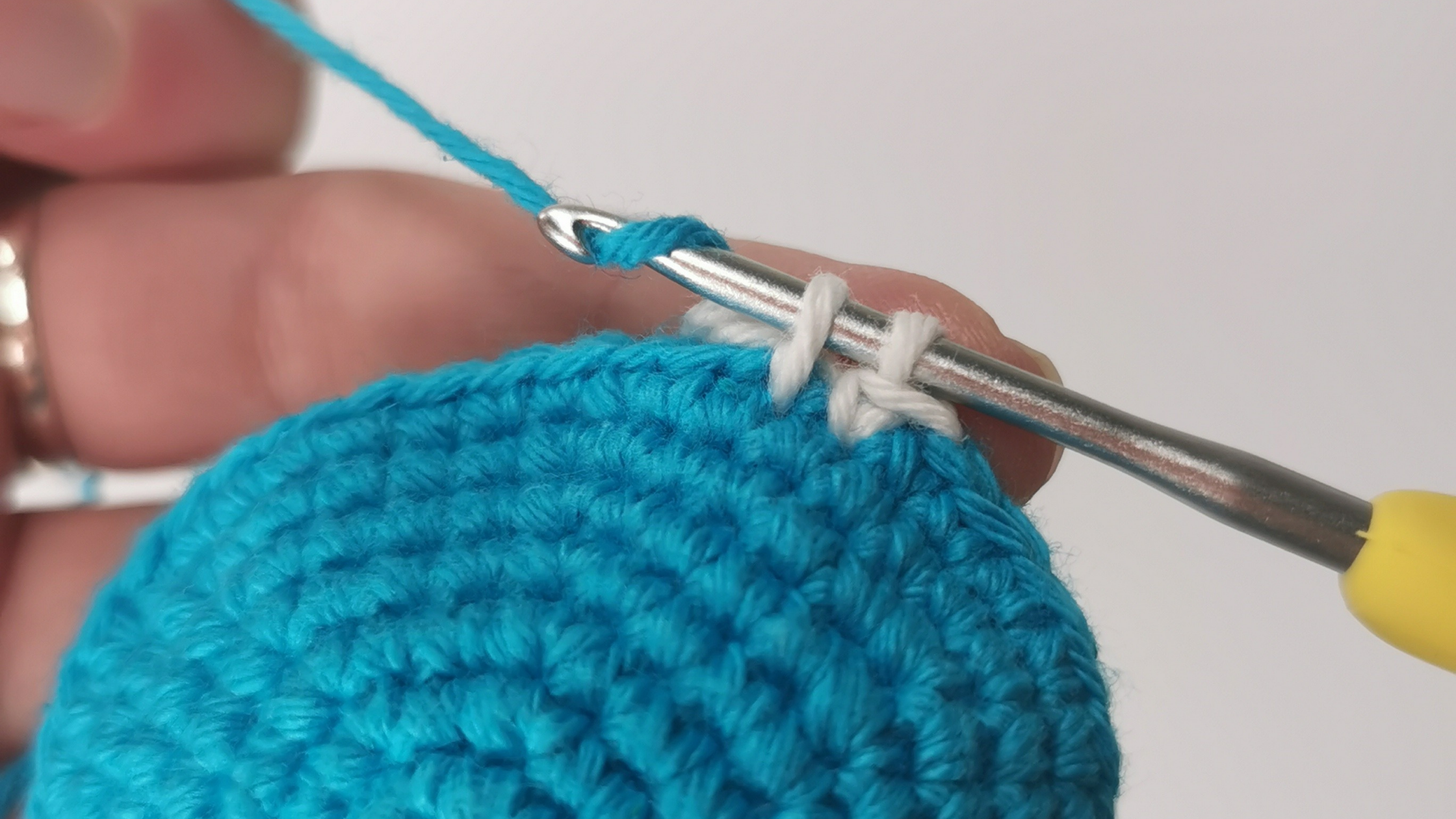 What is an X-Shaped Single Crochet Stitch? — Cilla Crochets