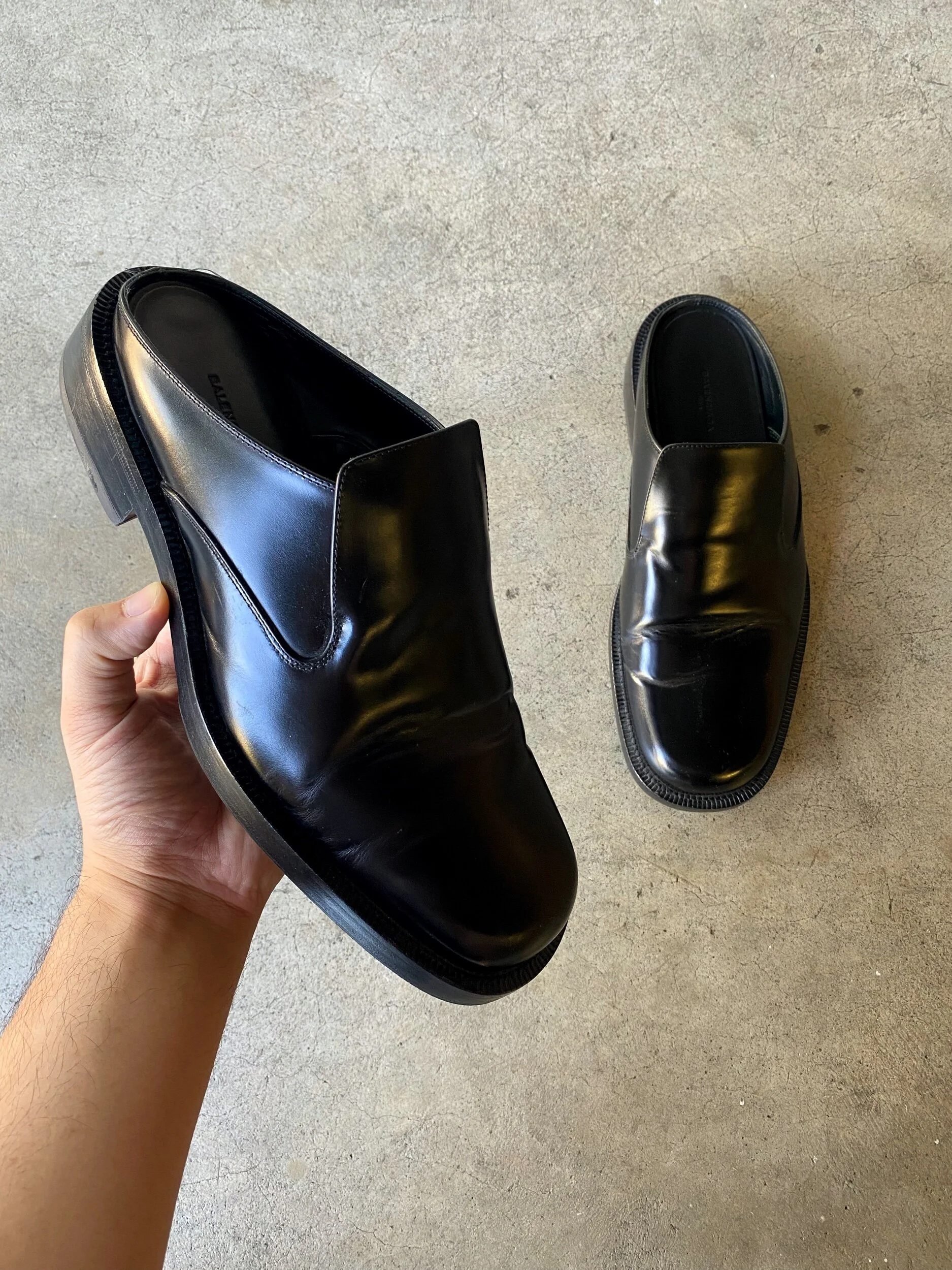 D937D4D8-D8DC-40FF-AAE2-B66E659C4E94