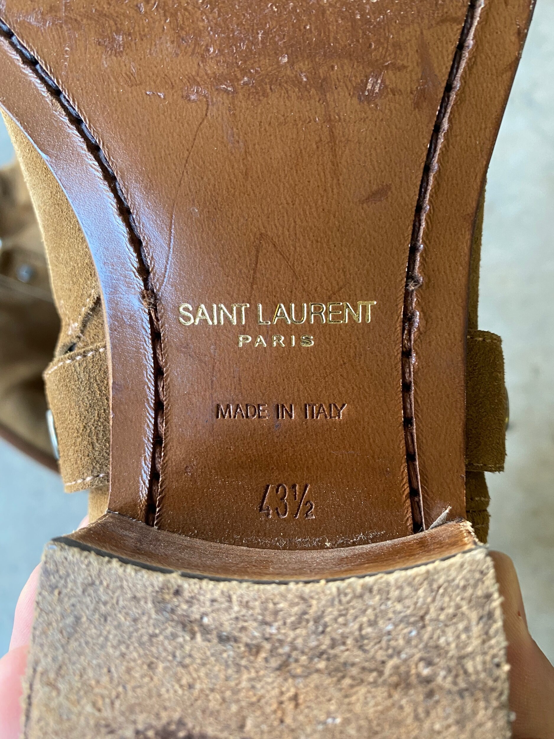 90AE2EFC-BA63-4555-BDFC-9F5B90AD30AB