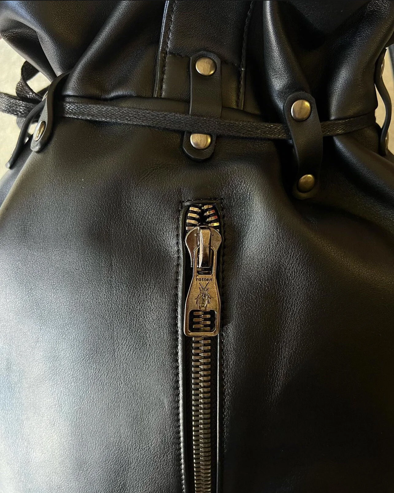 5359EC44-DB5F-4E31-8113-E187827388E7