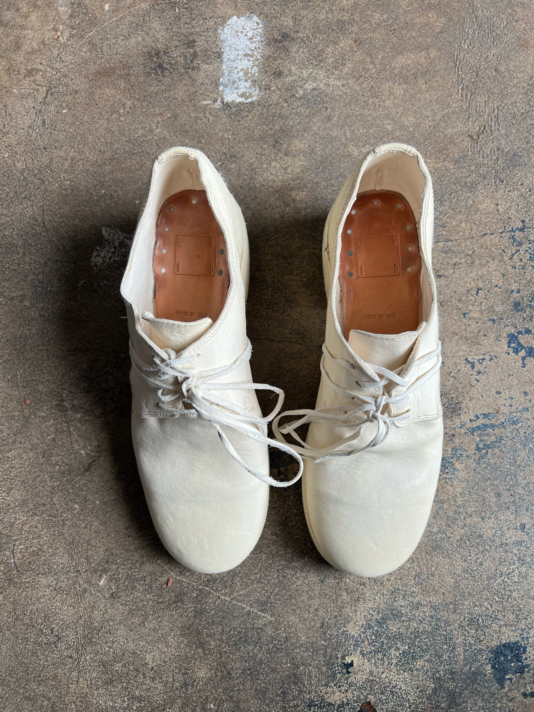 FDE1215C-95A1-415E-9D85-AB39655662D6