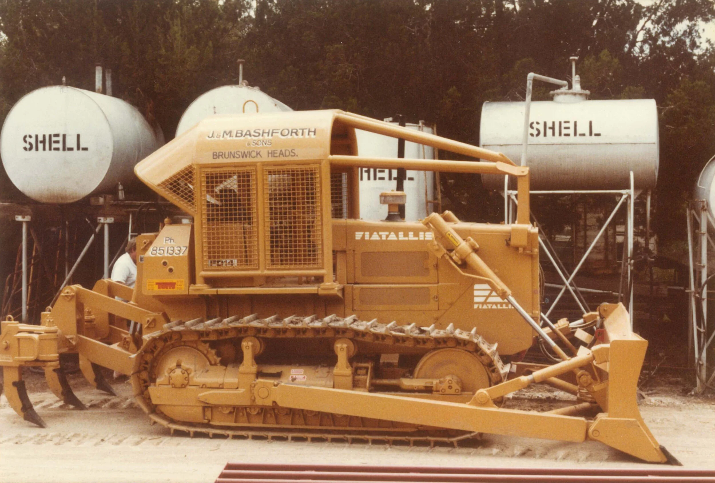 1 Fiat Dozer Shell.jpg