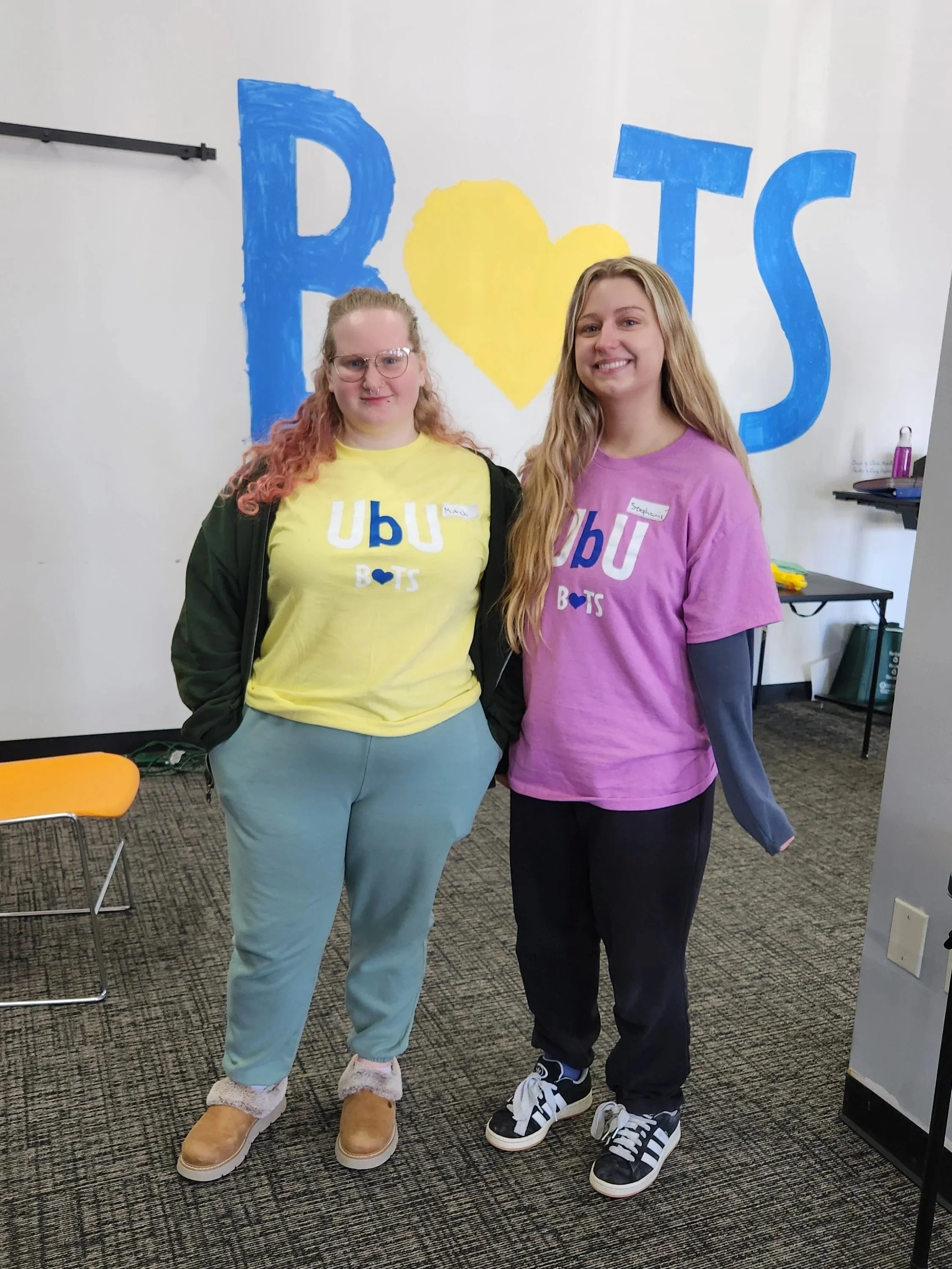 Magnus and Stephanie, students from the State University at Albany NY, were volunteering at Bring on the Spectrum and enthusiastically jumped in to lend a hand with our Live Work Learn sponsored events