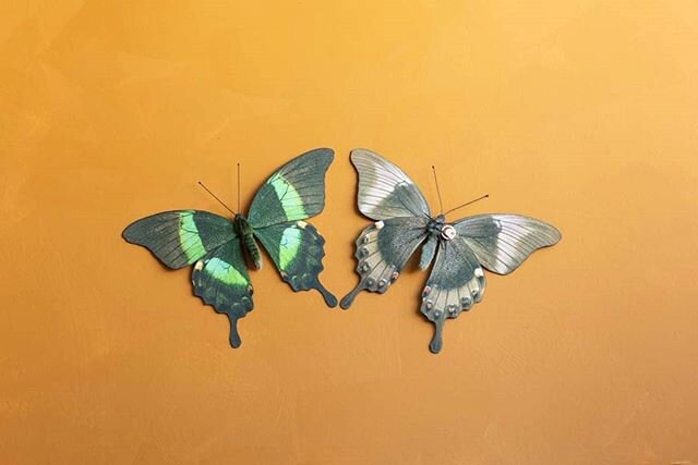 Emerald Swallowtail sculpture: front and back!