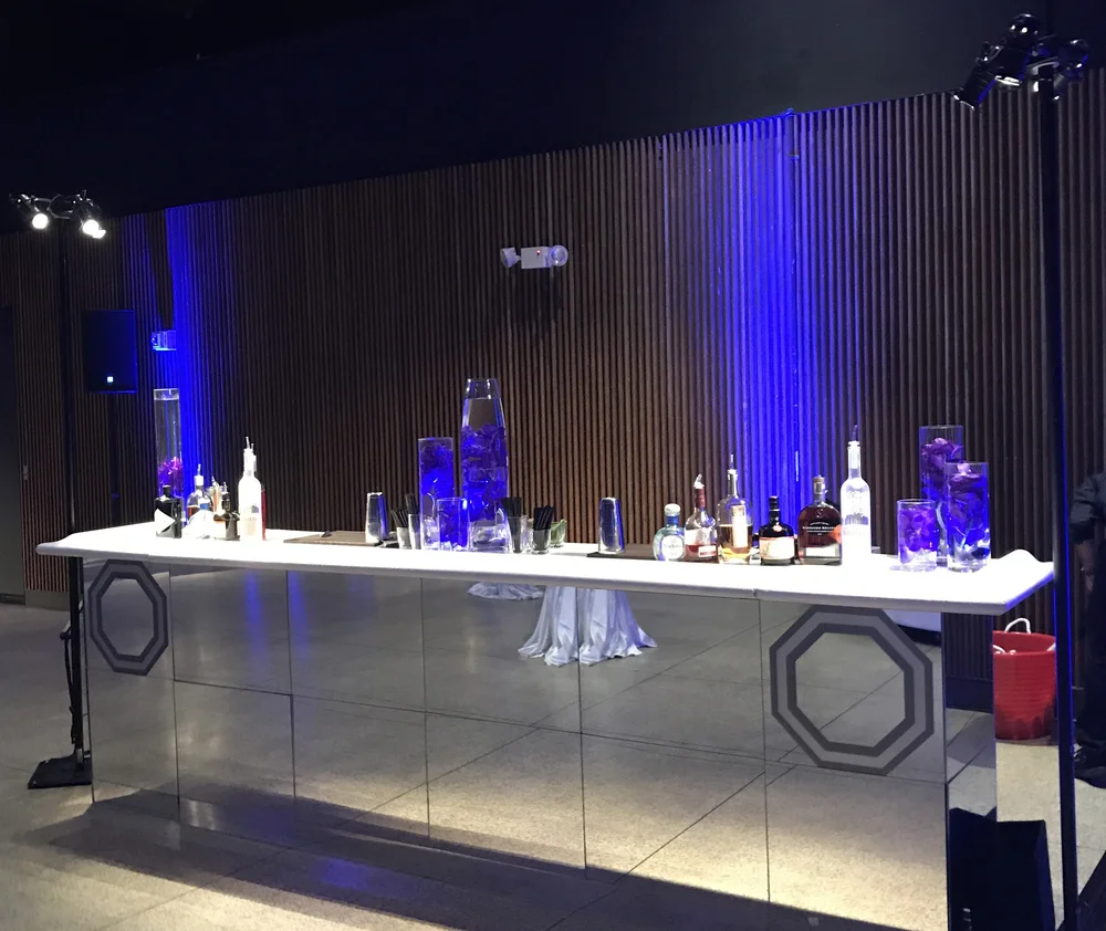 Light tree rental illuminating a bar area