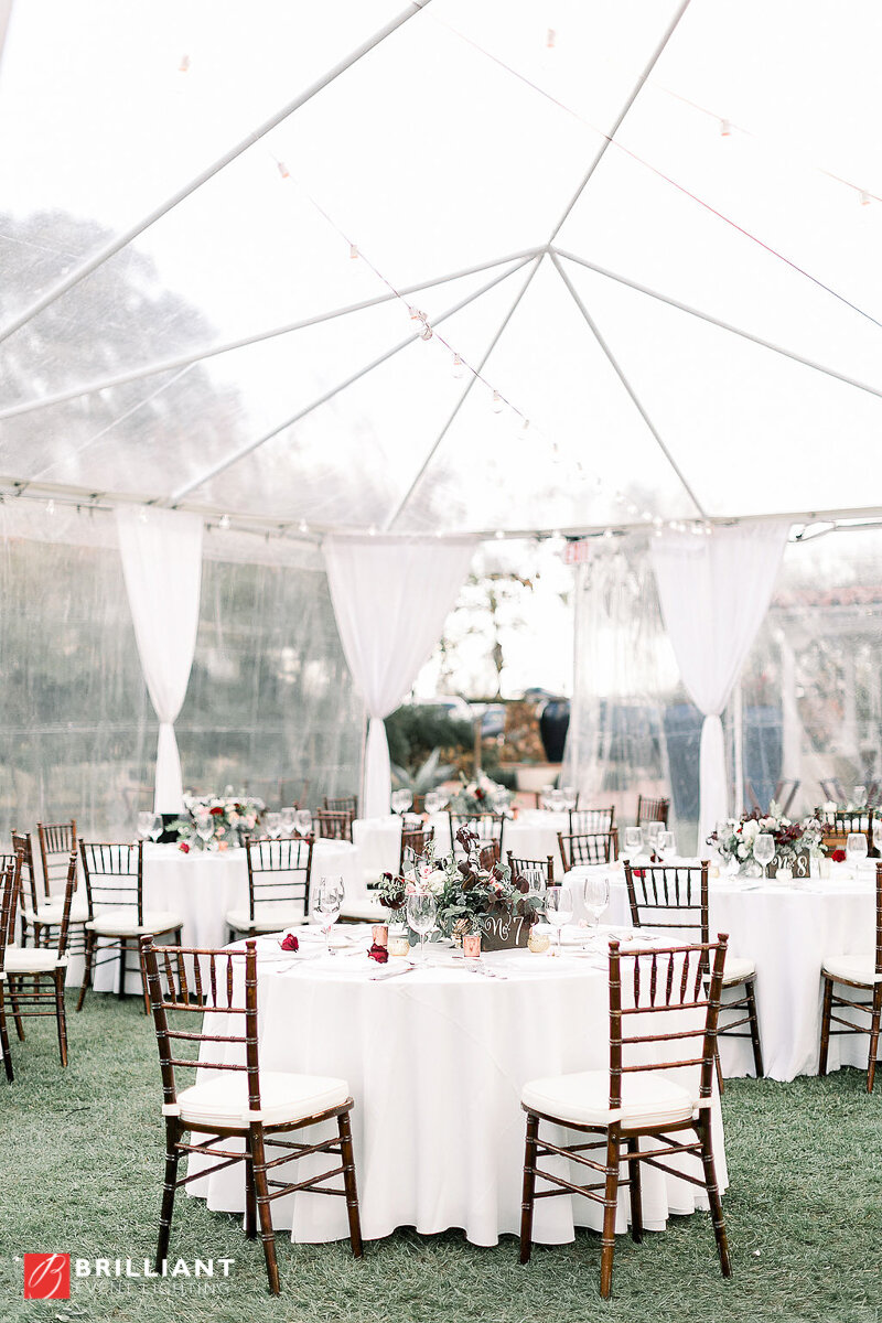 https://images.squarespace-cdn.com/content/v1/5e8fc134ec9e1002ecaf1356/1592673334247-L7KOWV29SYNT6TQDSFKX/Tent+Lighting+for+Wedding+-+Market+Lights+17.jpg