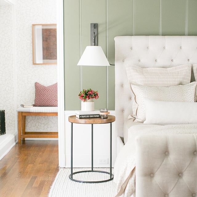 A glimpse into a dreamy bedroom @simonprojects created for @pasadenashowcasehouse ❤️