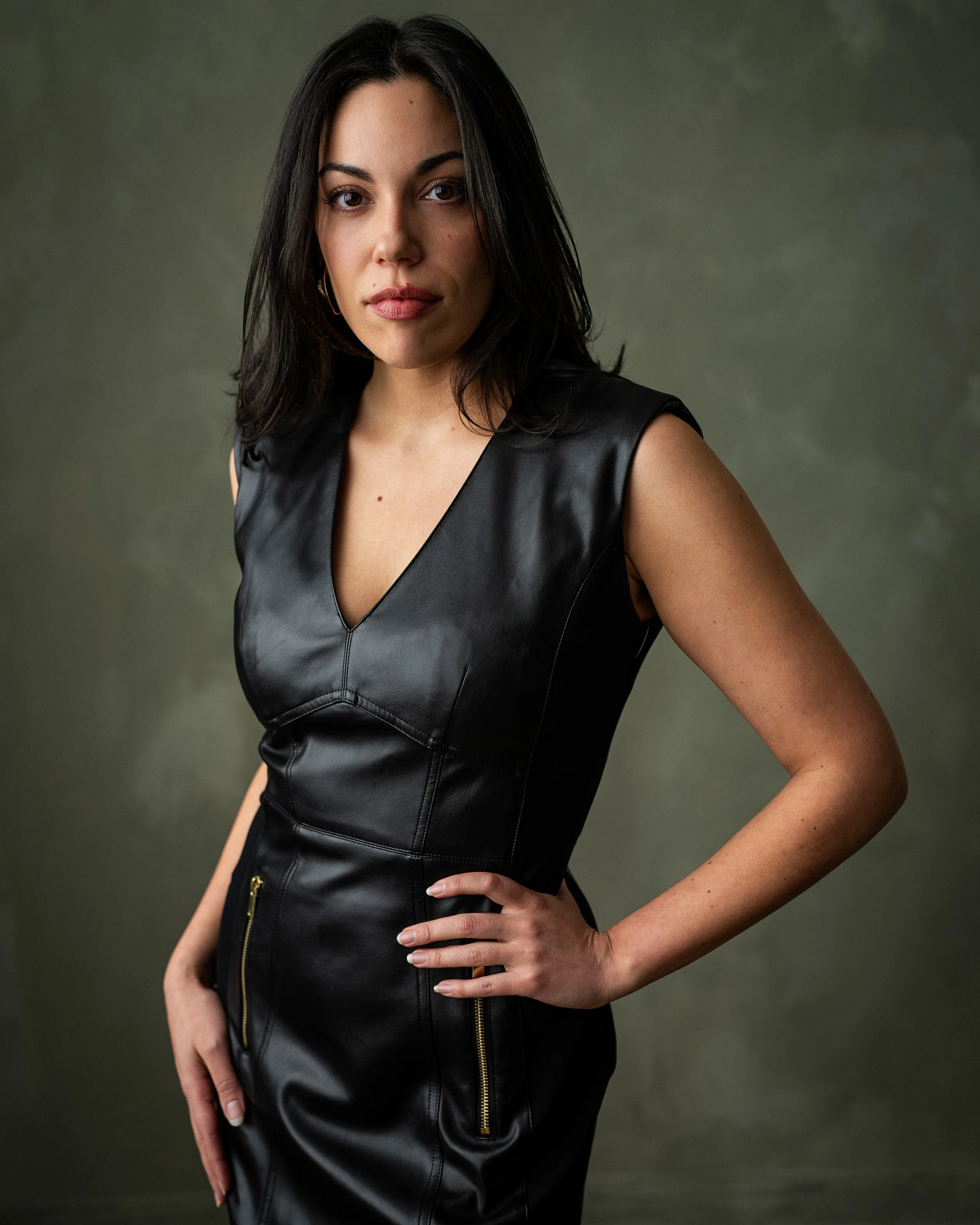 YELLOWBELLYPHOTO-STEPHANIE-GOMES-HOGAN-CROP-1.jpg