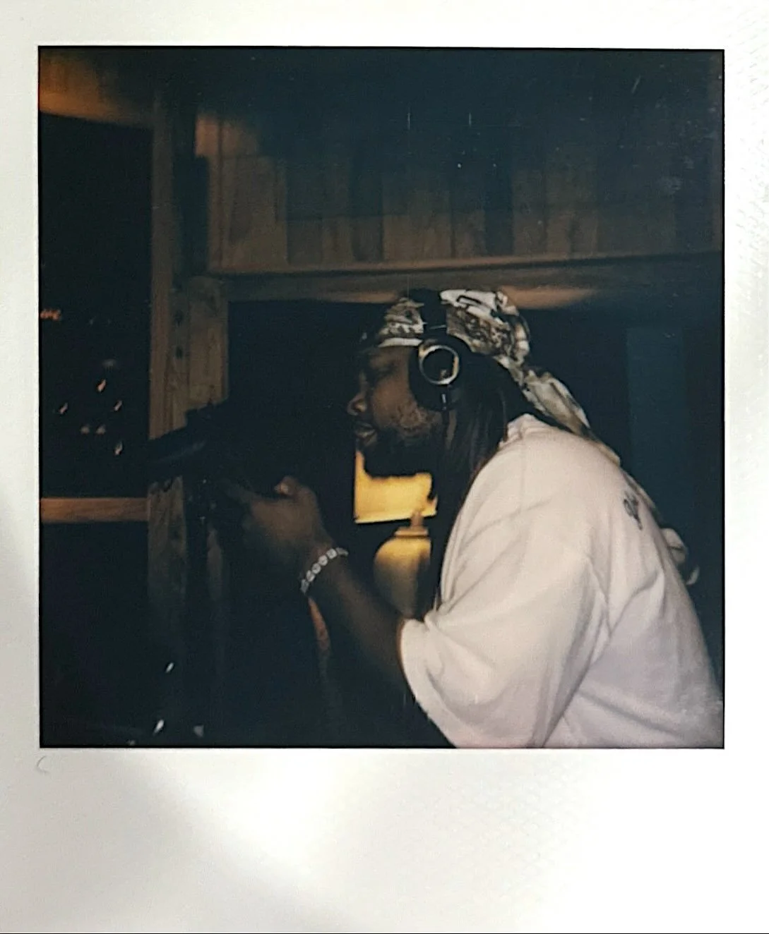 Leon Thomas x Lion Share Studios.  Catch a Stray recorded at @lionsharestudios