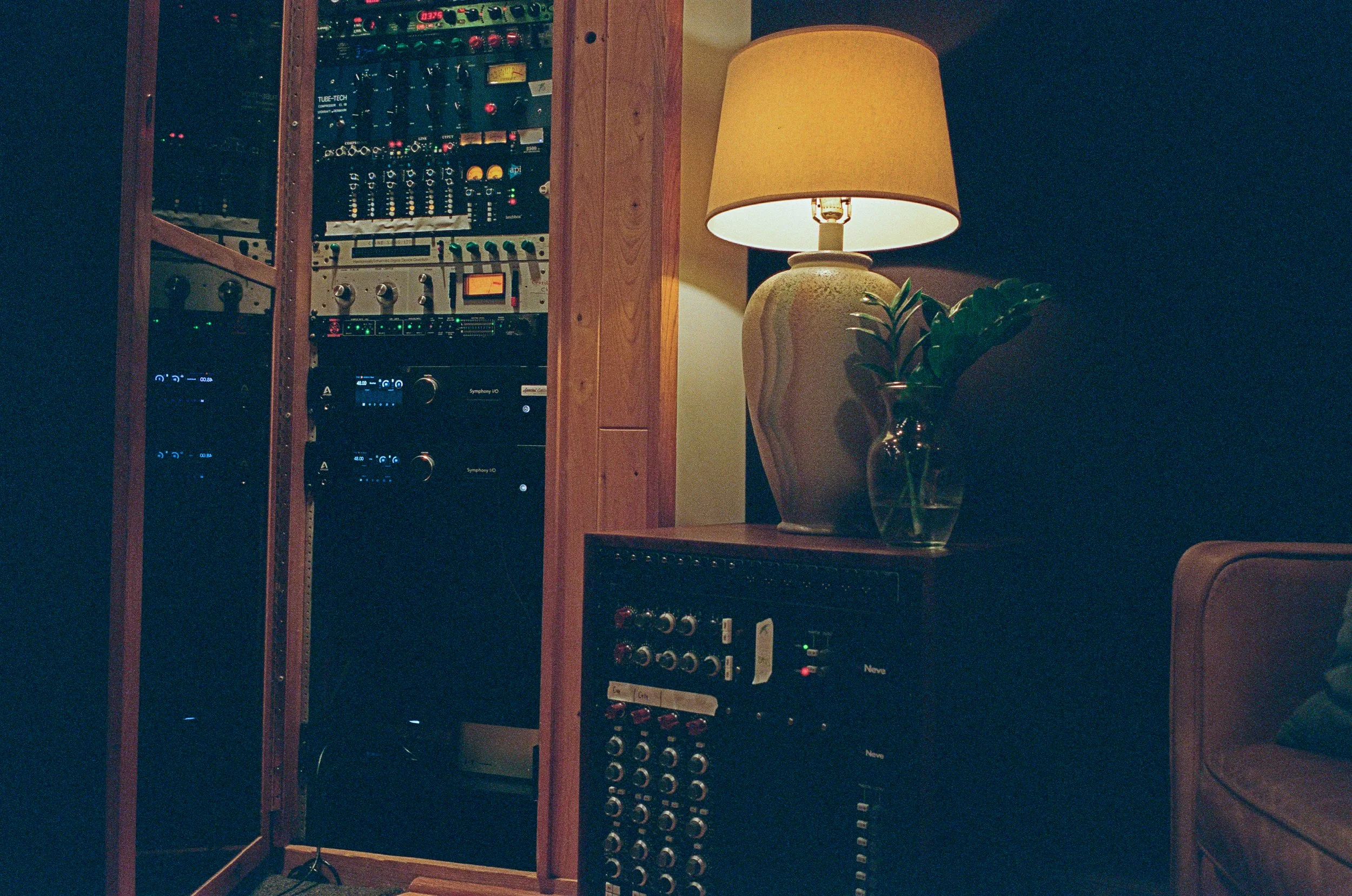 KEEP 3 LAMP.jpg