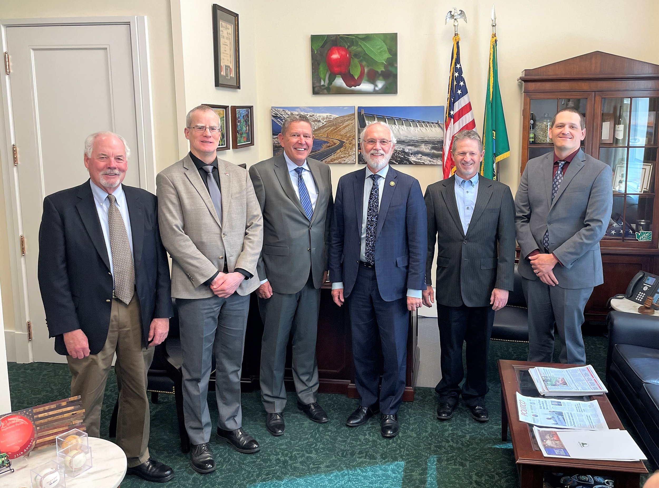 SCBID Discusses District Priorities with Congressman Dan Newhouse