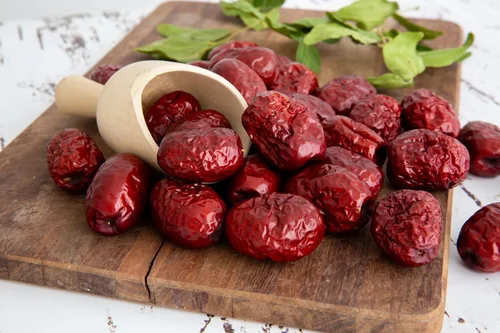 The Benefits of Chinese Red Dates — The Modern Dr
