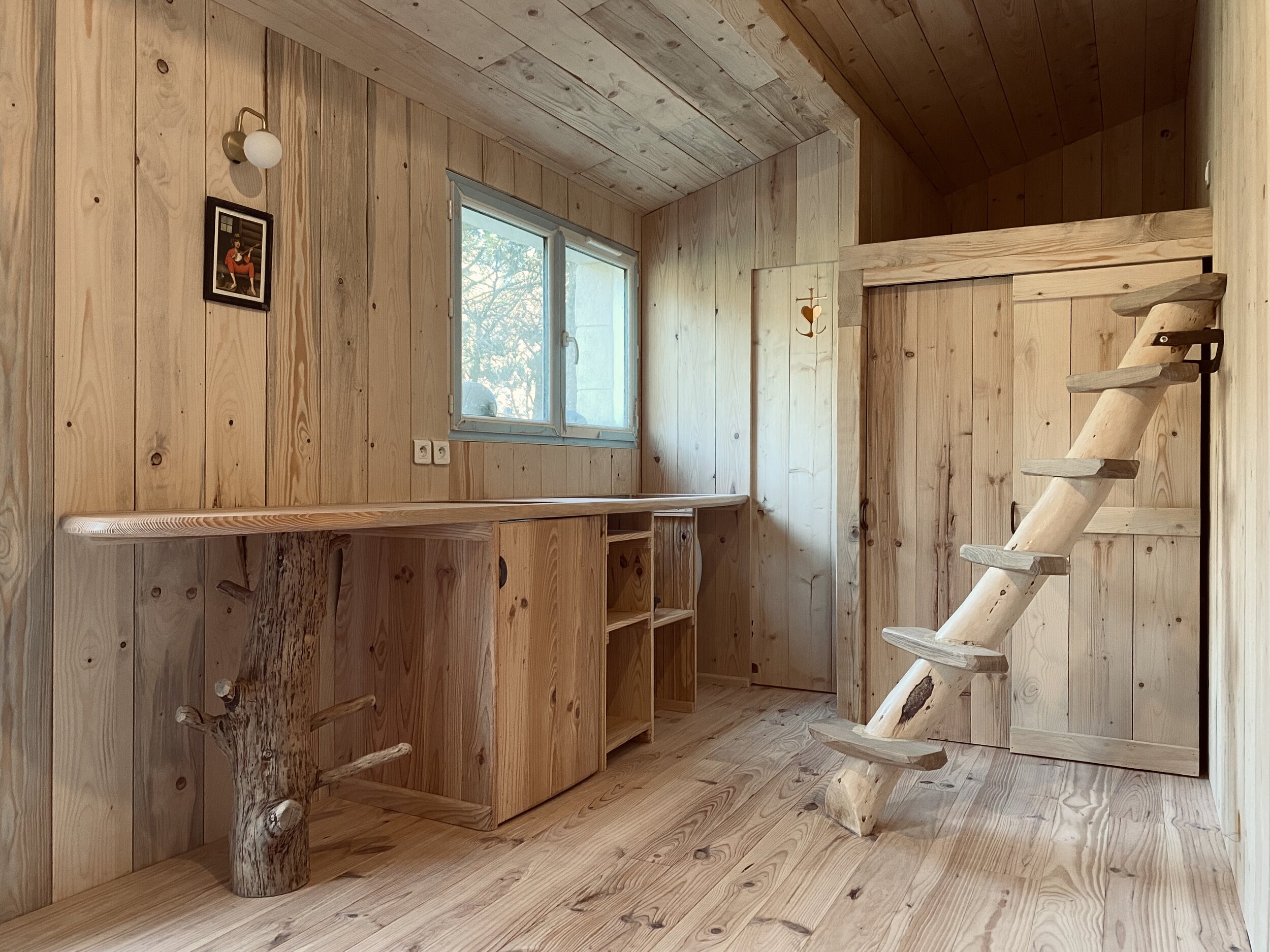 Cabane en camargue. Design &amp; réalisation N Capron x Brothers from the Hood .