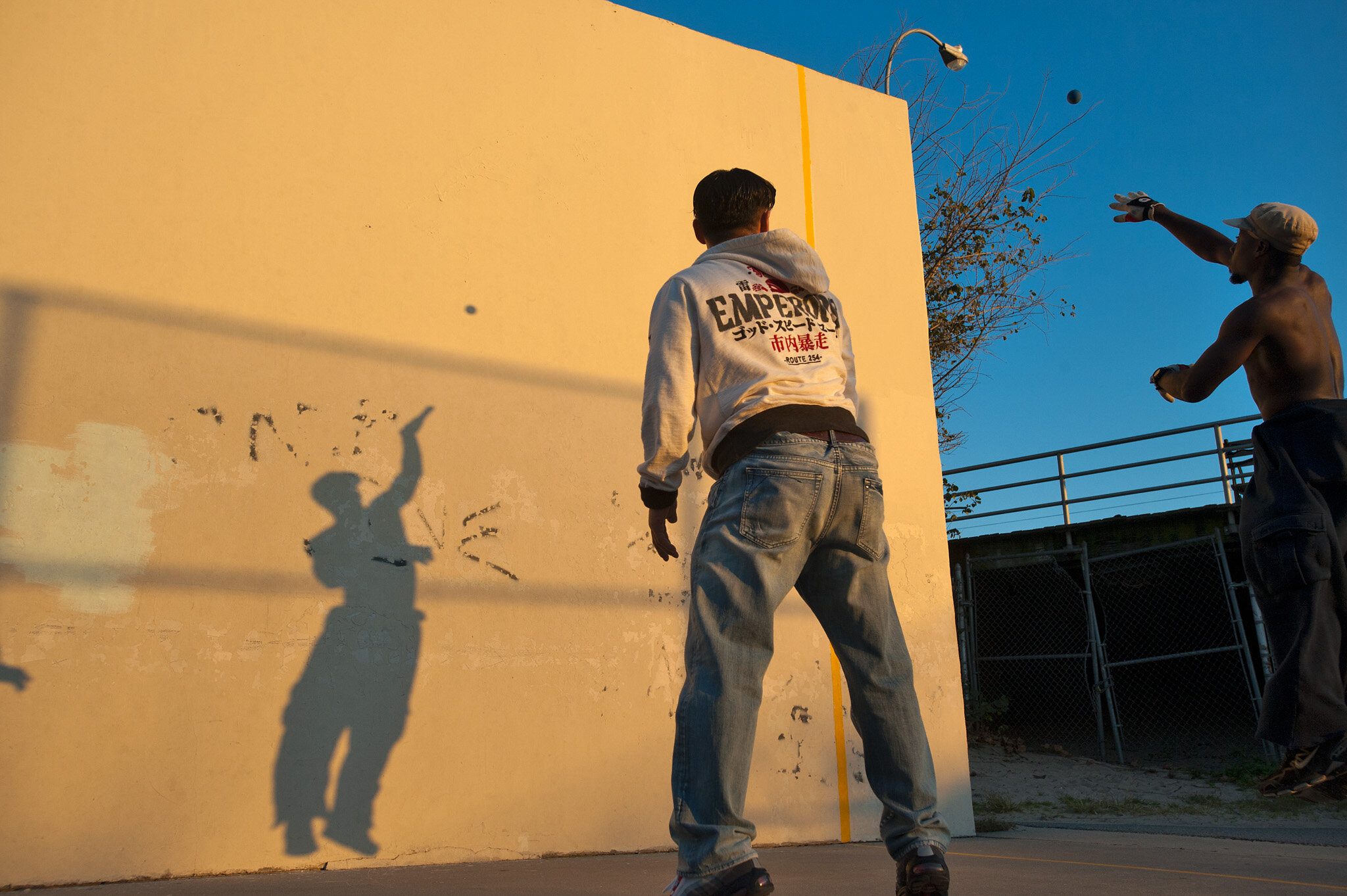    ‘Paris/NYC’ book ‘Edition Lammerhuber’    Guys playing handball, Coney Island, Brooklyn 