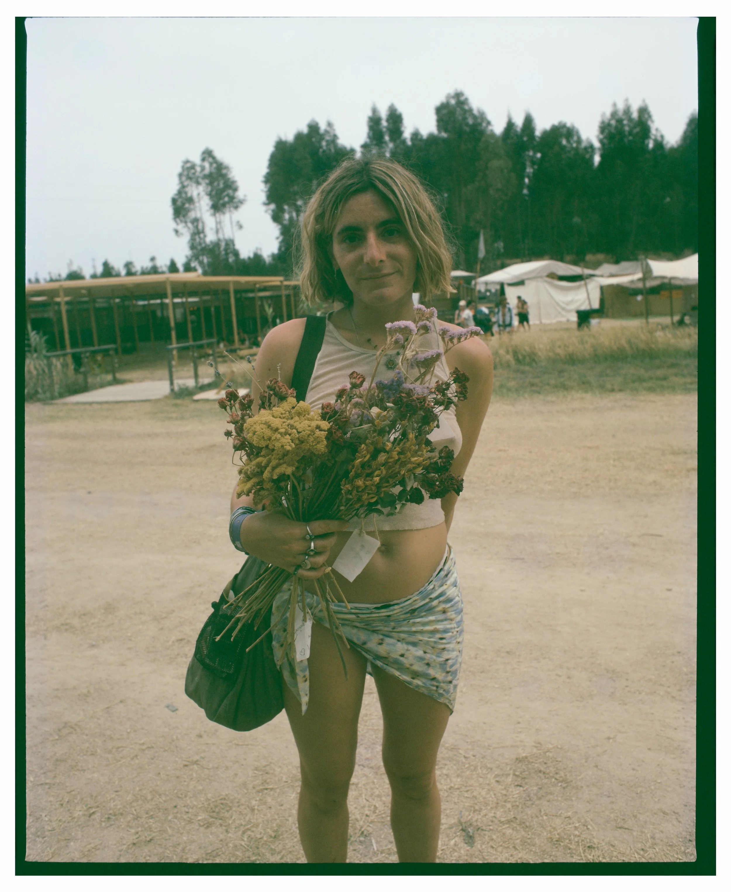 Dede_unknown_4.jpg